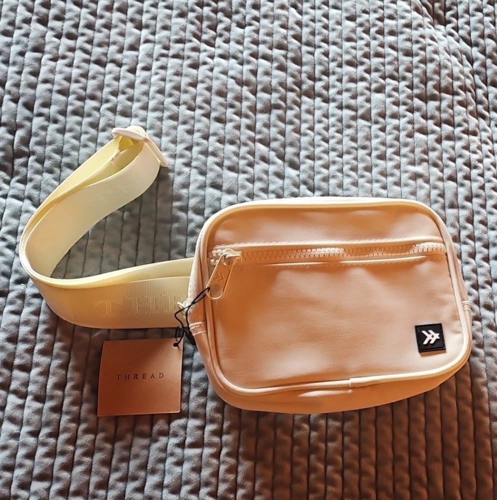 Thread Crossbody Bag in Cream